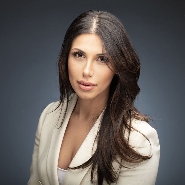 Tina Arshakyan | Los Angeles Lawyer